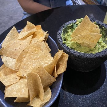 Cantaritos Mexican Bar & Grill - Chips and guacamole - Mexican Near Me - Royal Oak, Michigan Cantaritos Mexican Bar & Grill - Chips and guacamole - Mexican Near Me - Royal Oak, Michigan