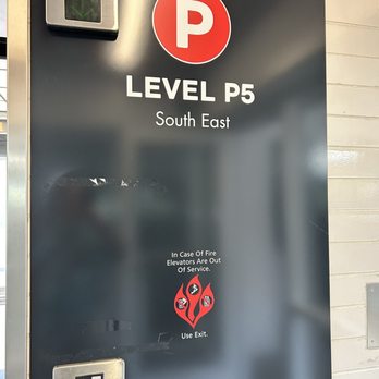 Aesop - Parking Garage Elevator - Cosmetics & Beauty Supply Near Me - Oak Brook, Illinois