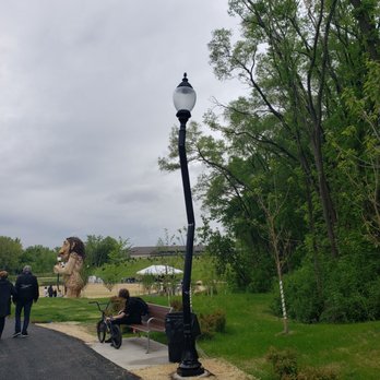 Firefly Grove Park - Parks Near Me - Wauwatosa, Wisconsin Firefly Grove Park - Parks Near Me - Wauwatosa, Wisconsin