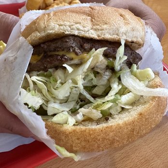 Bob's Twin Kitchen - Harley Burger - American Near Me - Indio, California Bob's Twin Kitchen - Harley Burger - American Near Me - Indio, California