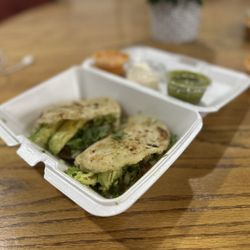 Taqueria El Goldo - Two gorditas and sauce