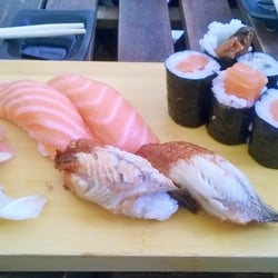 77 Sushi - Red & blank