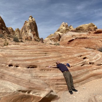 White Domes - Multiple colors river bed - Hiking Near Me - Overton, Nevada