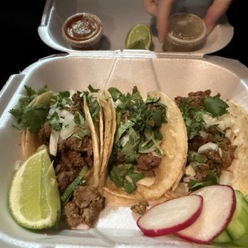 Los Antojitos Taqueria - Asada tacos - Food Trucks Near Me - Hollywood, Florida Los Antojitos Taqueria - Asada tacos - Food Trucks Near Me - Hollywood, Florida