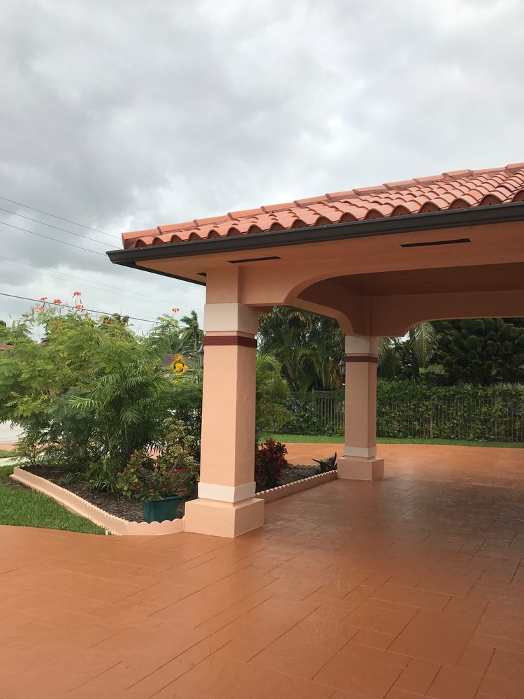 Slide of Brickell Vizcaya Development