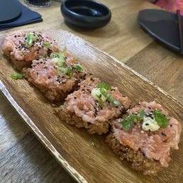 Spicy salmon crispy rice - VERY crispy and flavorful