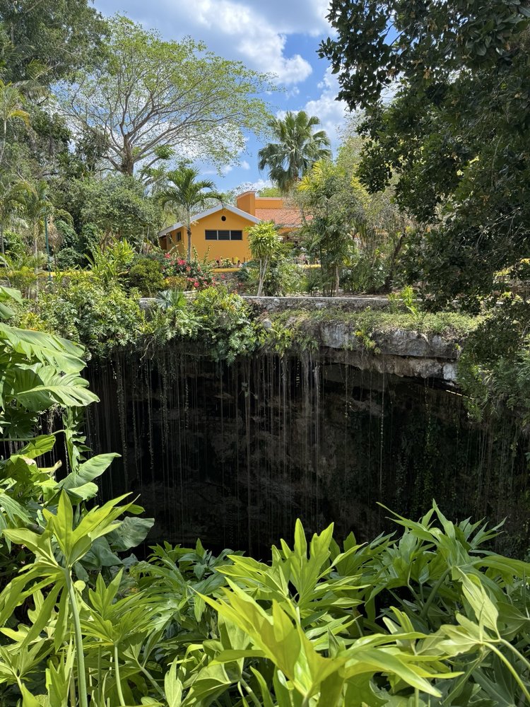 Cenote Ik Kil