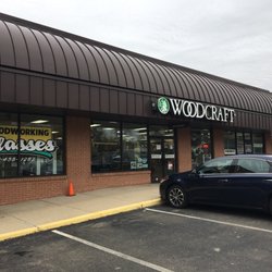 Woodcraft - Woodcraft entrance