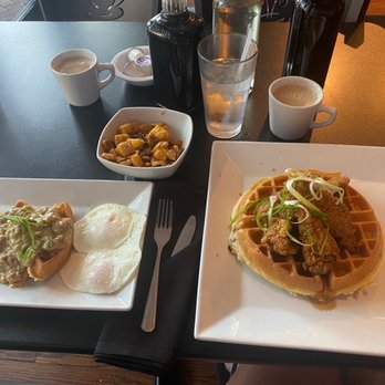 Waffles INCaffeinated - Beaver - Sausage Gravy-Half with egg on the side and chicken and waffles - Breakfast & Brunch Near Me - Beaver, Pennsylvania