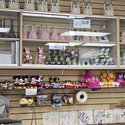 Lotus Bakery - Cakes accessories