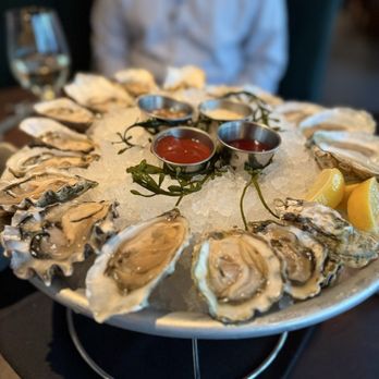 Water Grill - Bellevue - Oysters - Seafood Near Me - Bellevue, Washington