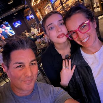 On The Kirb - Gastropubs Near Me - Katy, Texas