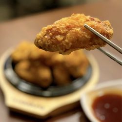 Mashita Galbi Jjim - Soy KFC, sauce on the side ($22.75)