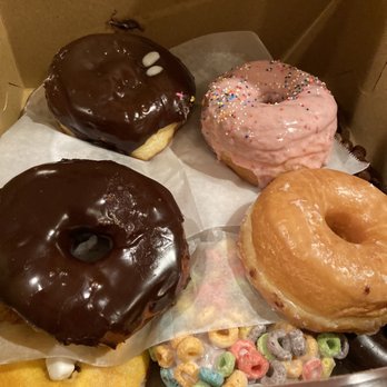 Voodoo Doughnut - Bakeries Near Me - Orlando, Florida Voodoo Doughnut - Bakeries Near Me - Orlando, Florida