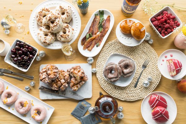 Blue Star Donuts by null