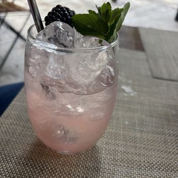 Gin Gin - Bramble - Cocktail Bars Near Me - Ciudad de México, DIF Gin Gin - Bramble - Cocktail Bars Near Me - Ciudad de México, DIF