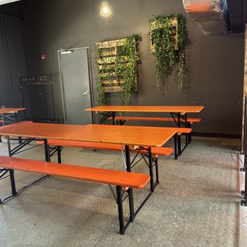 BrewDog Cincinnati - Upstairs - Breweries Near Me - Cincinnati, Ohio