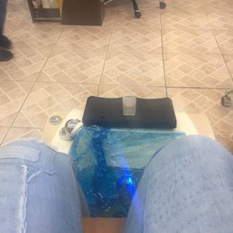 Took entirely too long for the hostess to run the water in the pedicure tub Took entirely too long for the hostess to run the water in the pedicure tub