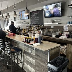 Toast & Co Long Island - Bar