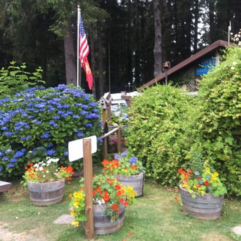Azalea Glen - Office - Campgrounds Near Me - Trinidad, California