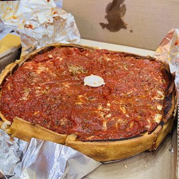 Rosati's Pizza - 14" Chicago deep dish with pepperoni - Pizza Near Me - Temecula, California Rosati's Pizza - 14" Chicago deep dish with pepperoni - Pizza Near Me - Temecula, California
