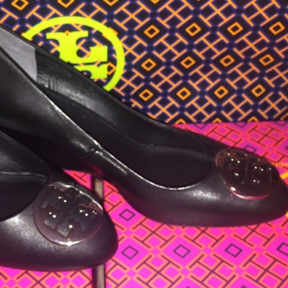 Tory Burch Outlet - Alice Wedge - Women's Clothing Near Me - Livermore, California