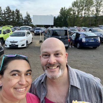 99W Drive-In - Screen and full lot from the perspective of the snack bar - Drive-In Theater Near Me - Newberg, Oregon
