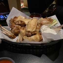 Wings- ordered plain with sauce on the side Wings- ordered plain with sauce on the side