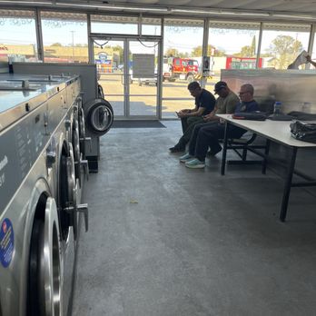 Sweetwater Suds - Laundromat Near Me - Sweetwater, Texas Sweetwater Suds - Laundromat Near Me - Sweetwater, Texas