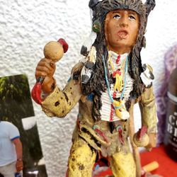 Clover Pine - Native guides being represented in statue form.