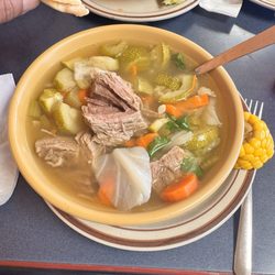 user provided Mundo's Restaurant photo