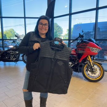Léo Harley-Davidson - Motorcycle Dealers Near Me - Brossard, Quebec Léo Harley-Davidson - Motorcycle Dealers Near Me - Brossard, Quebec