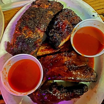 Rib Hut - Rib Hut Sampler Platter - Barbeque Near Me - El Paso, Texas