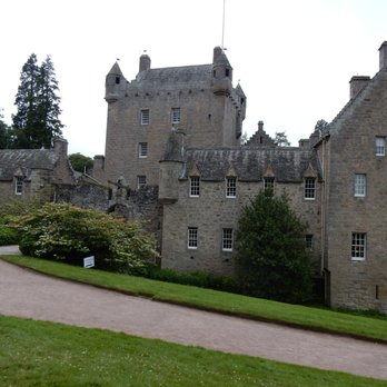 Cawdor Castle - Landmarks & Historical Buildings Near Me - Nairn, HLD