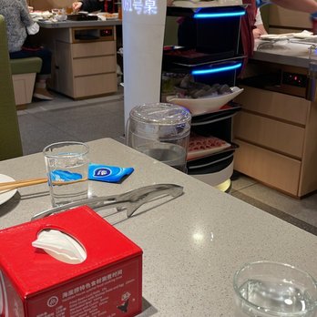 Haidilao Hotpot - Chinese Near Me - Toronto, Ontario