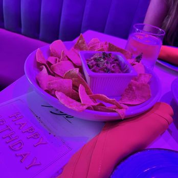 Mojo RVC - Guacamole & Chips - Latin American Near Me - Rockville Centre, New York Mojo RVC - Guacamole & Chips - Latin American Near Me - Rockville Centre, New York