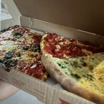Artichoke Basille’s Pizza - Pizza Near Me - New York, New York Artichoke Basille’s Pizza - Pizza Near Me - New York, New York