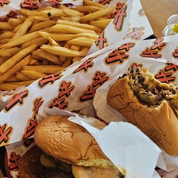 Heavy Handed - Fries are fried in beef tallow! - Burgers Near Me - Los Angeles, California