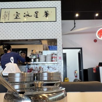 Chrisly Cafe - Hong Kong Style Cafe Near Me - Markham, Ontario