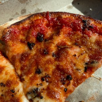 IL Primo Pizza & Wings - What is the burnt stuff?!? I'm sorry I can't say. I think it's the extra "fresh" garlic. - Chicken Wings Near Me - Cape Coral, Florida IL Primo Pizza & Wings - What is the burnt stuff?!? I'm sorry I can't say. I think it's the extra "fresh" garlic. - Chicken Wings Near Me - Cape Coral, Florida