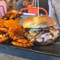 Peppercorn burger