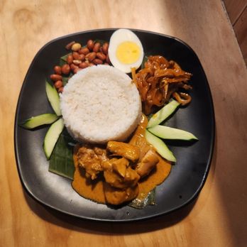 Curry Mee - Malaysian Near Me - Brooklyn, New York