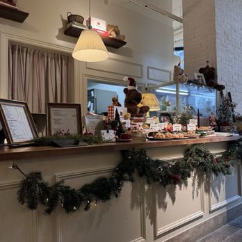 Sconers - Interior - Bakeries Near Me - Bellevue, Washington Sconers - Interior - Bakeries Near Me - Bellevue, Washington