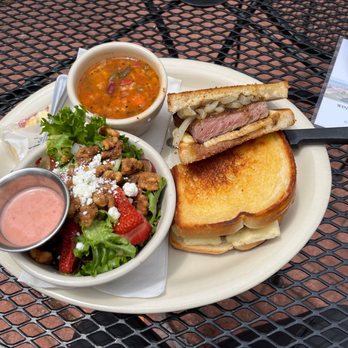 Seven Saints - Ribeye Steak  Sandwich - American Near Me - Champaign, Illinois
