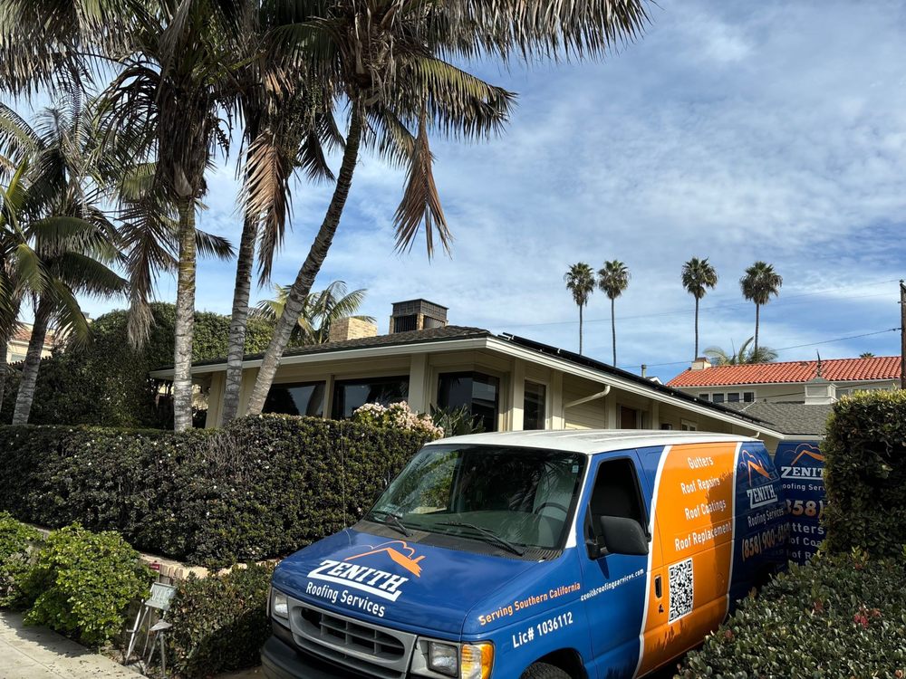 Slide of Zenith Roofing Services