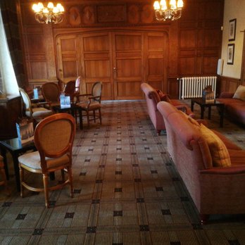 Inglewood Manor - Lounge - Hotels Near Me - Great Sutton, CHW