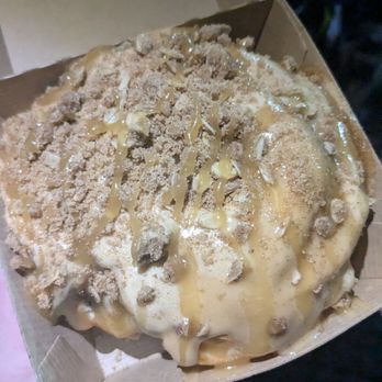 Cinnaholic - Caramel coffee cake - Bakeries Near Me - Las Vegas, Nevada Cinnaholic - Caramel coffee cake - Bakeries Near Me - Las Vegas, Nevada