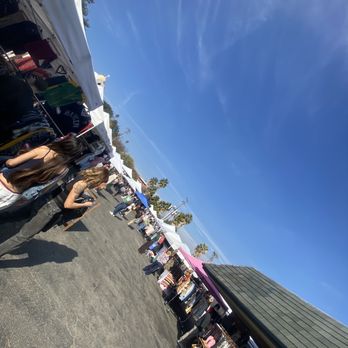 Silverlake Flea - Sunny Cali vibes - Used, Vintage & Consignment Near Me - Los Angeles, California