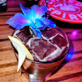 Platypus - Cocktail Bars Near Me - St. Louis, Missouri