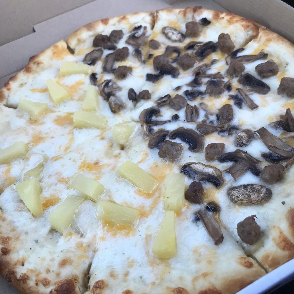 Town Pizza & More - Medium half sausage mushroom and half pineapple. No beuno. - Pizza Near Me - Stockton, California Town Pizza & More - Medium half sausage mushroom and half pineapple. No beuno. - Pizza Near Me - Stockton, California